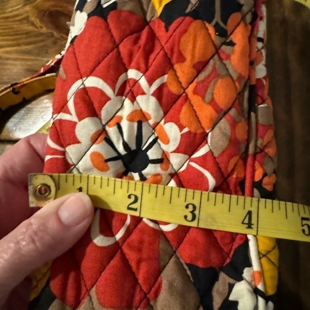 VERA BRADLEY CROSSBODY OR SHOULDER BAG. NWOT. ORANGE/YELLOW/RED